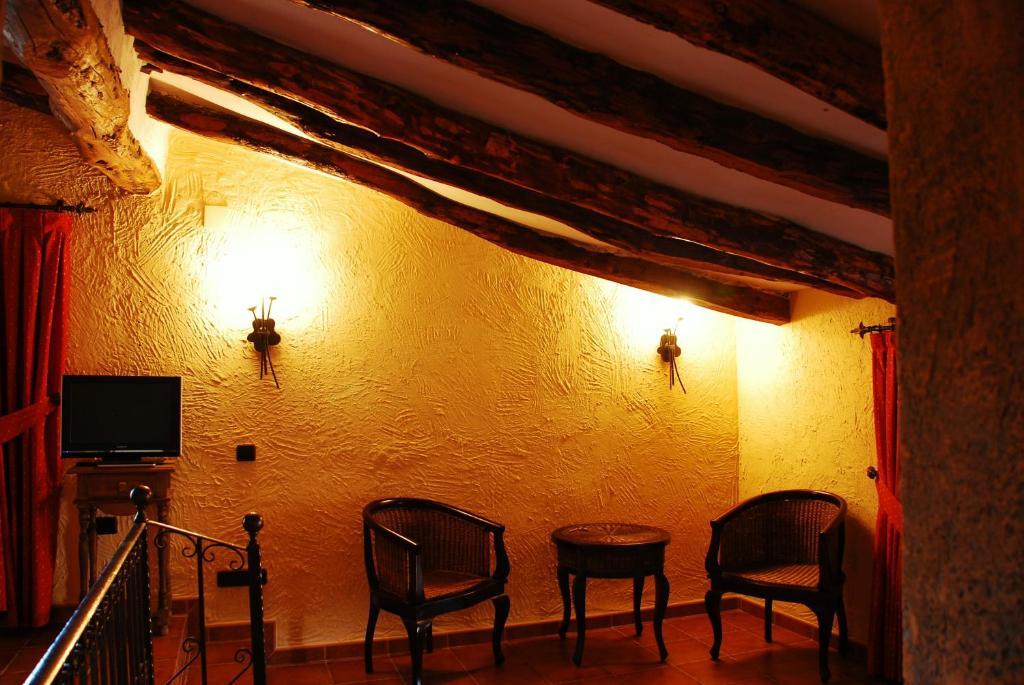 Hotel Caseta Nova Castalla Ruang foto