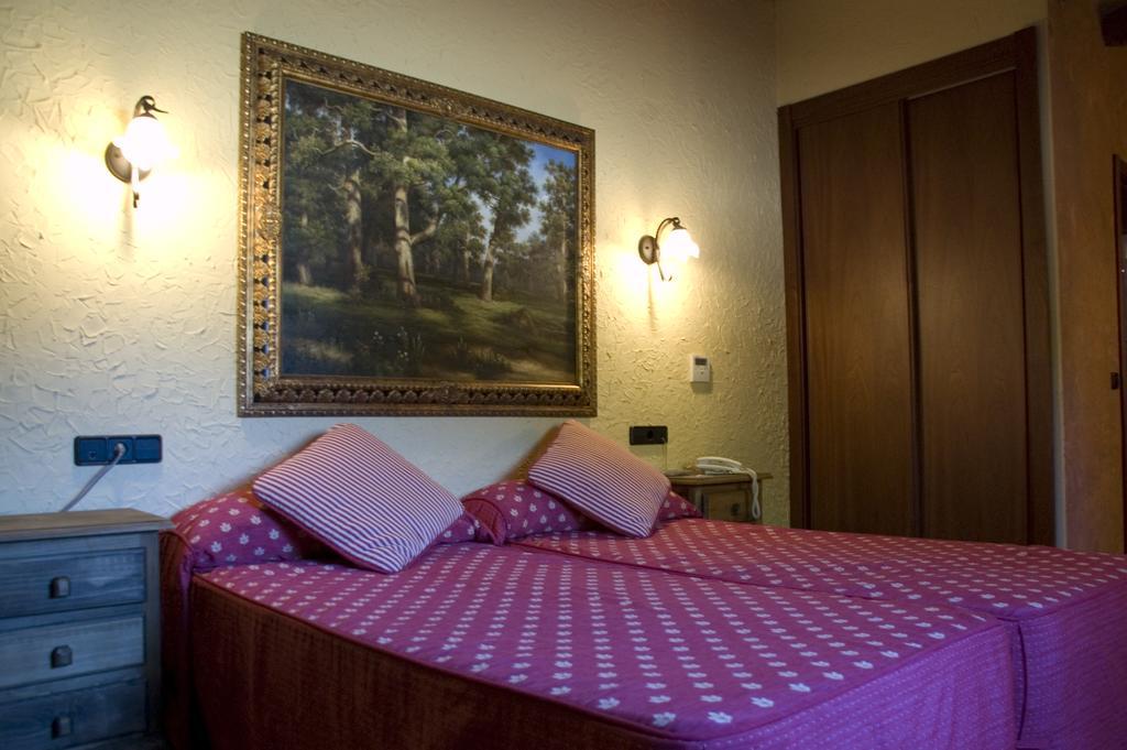 Hotel Caseta Nova Castalla Bagian luar foto