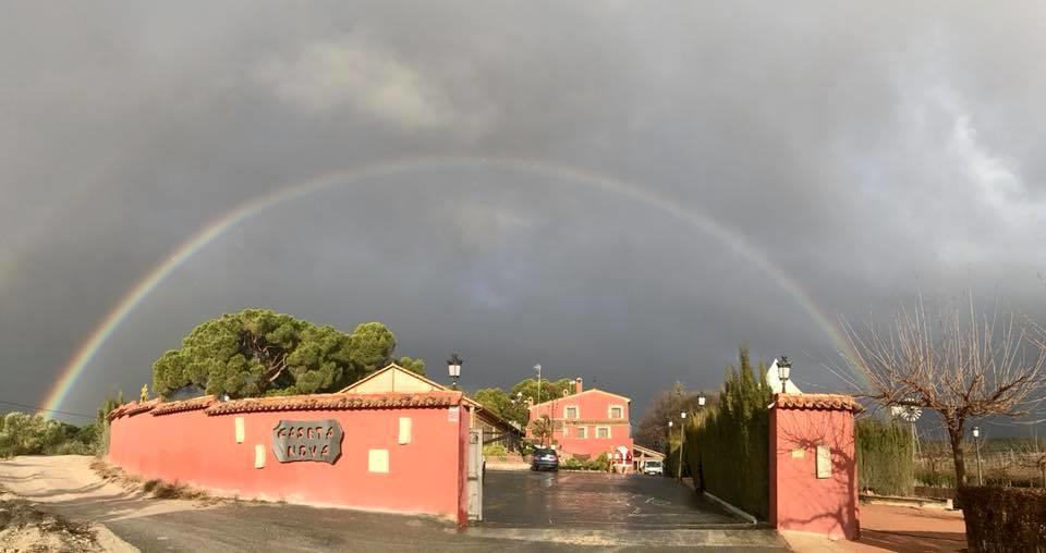 Hotel Caseta Nova Castalla Bagian luar foto